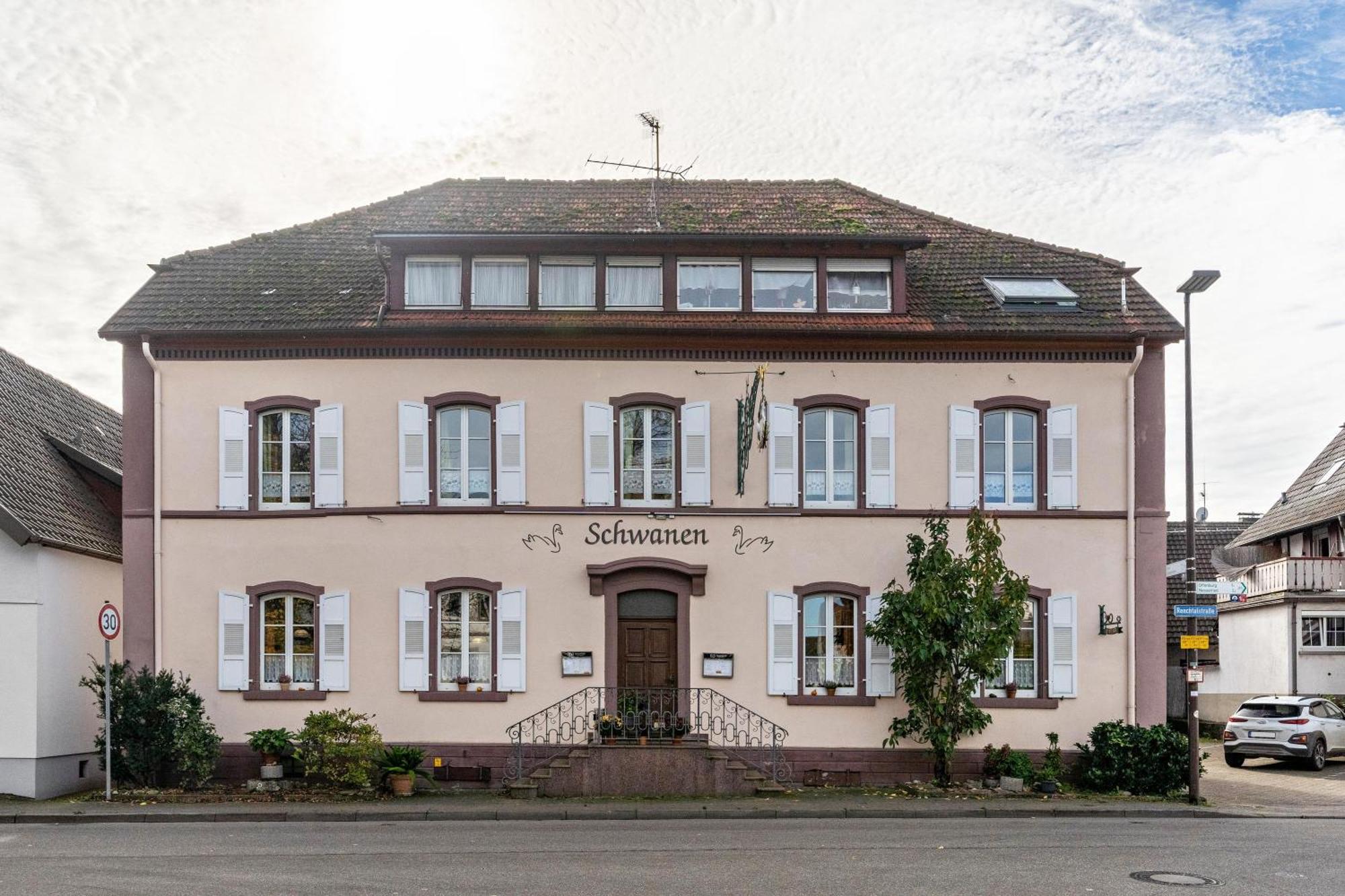 Gasthaus Zum Schwanen Oberkirch  Eksteriør billede